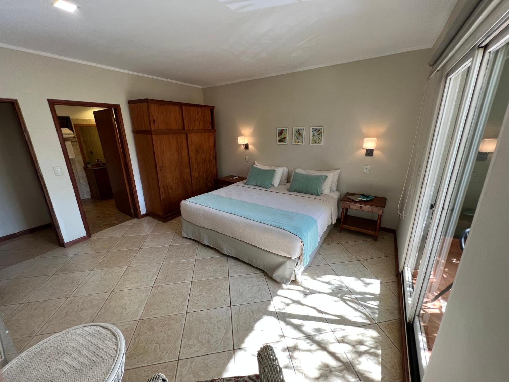 Flora Apartments Puerto Iguazú Zewnętrze zdjęcie