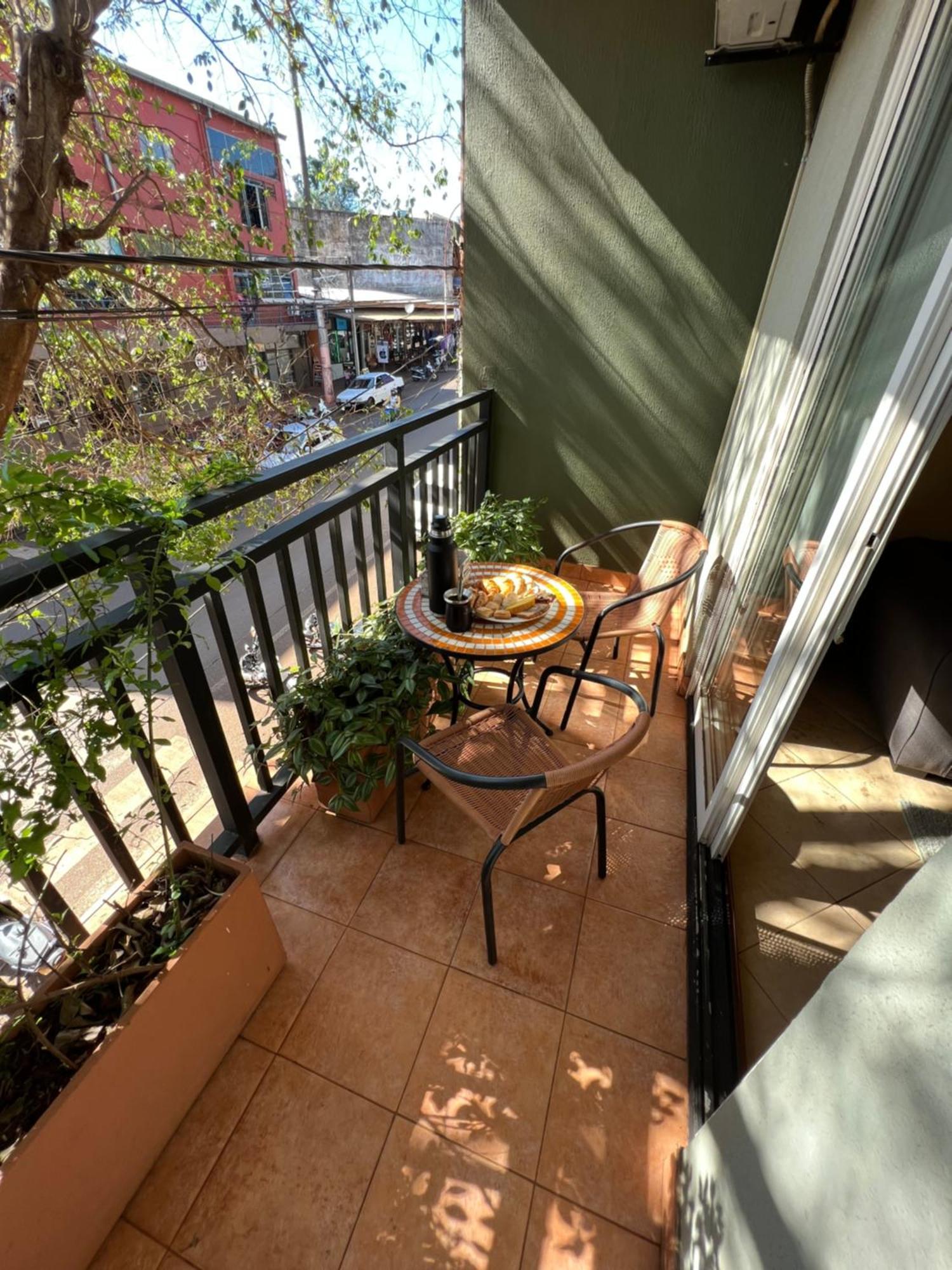 Flora Apartments Puerto Iguazú Zewnętrze zdjęcie