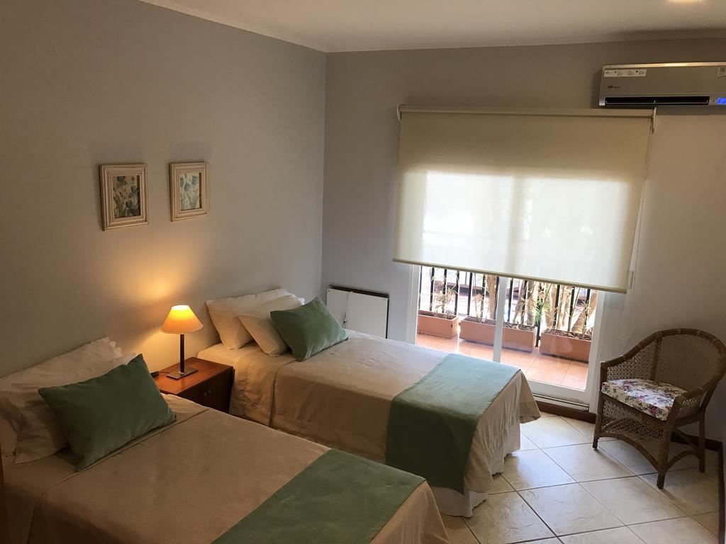 Flora Apartments Puerto Iguazú Zewnętrze zdjęcie