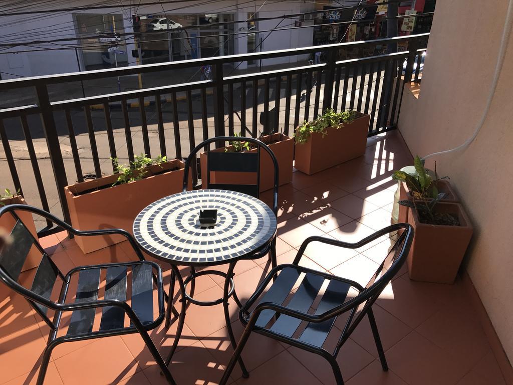 Flora Apartments Puerto Iguazú Zewnętrze zdjęcie